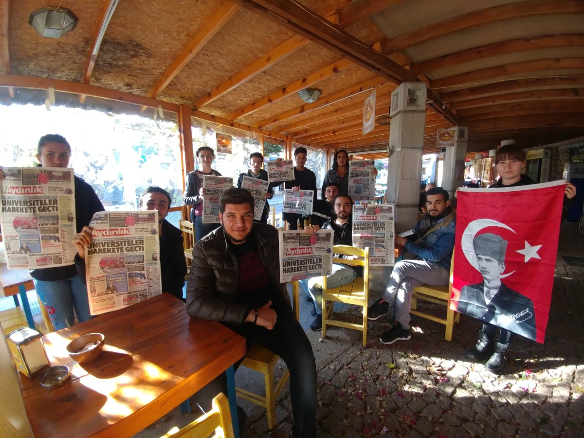 "Üniversiteler Harekete Geçti" manşeti Akdeniz Üniversitesi'nde