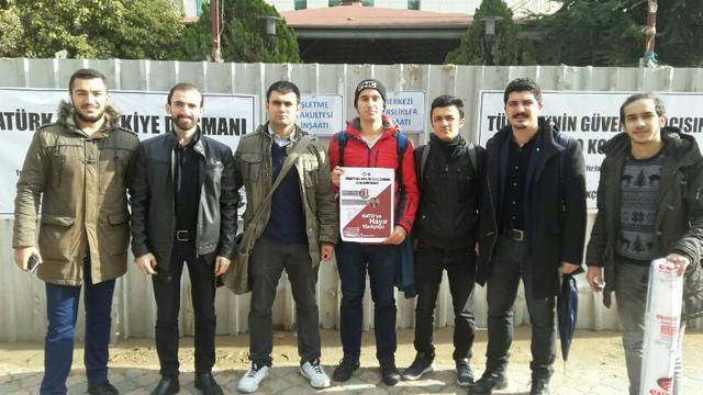 Marmara &Uuml;niversitesi &ouml;ğrencileri NATO'ya karşı tek y&uuml;rek!