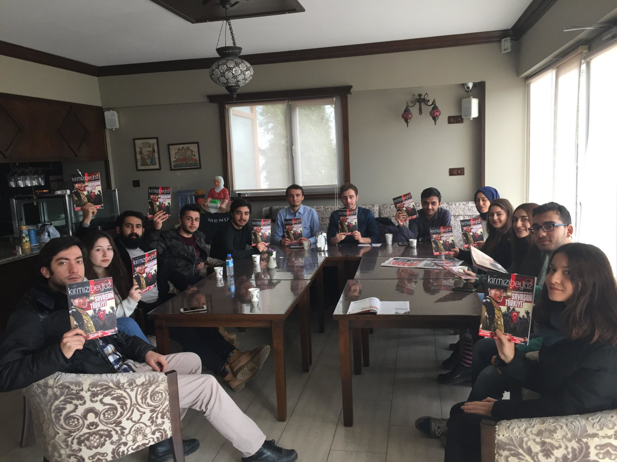 TGB Sakarya Kırmızı Beyaz'ın 46. sayısını tartıştı