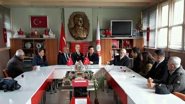 Cem Dikmen Edirne'de şehit ailelerini ziyaret etti