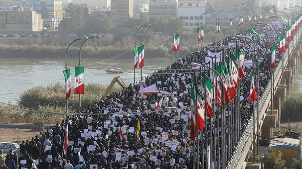 CIA'dan itiraf: İran'da eylemler devam edecek!
