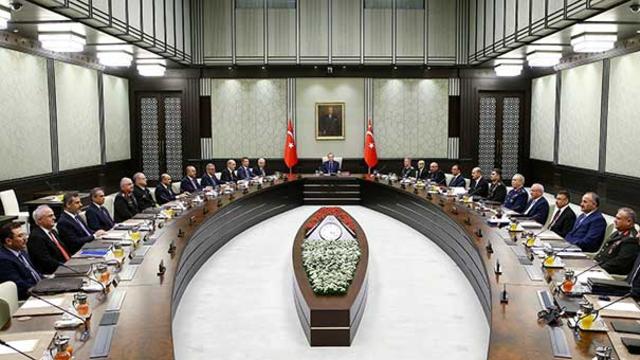 "Münbiç'teki teröristler uzaklaştırılmazsa Türkiye insiyatif kullacak!"