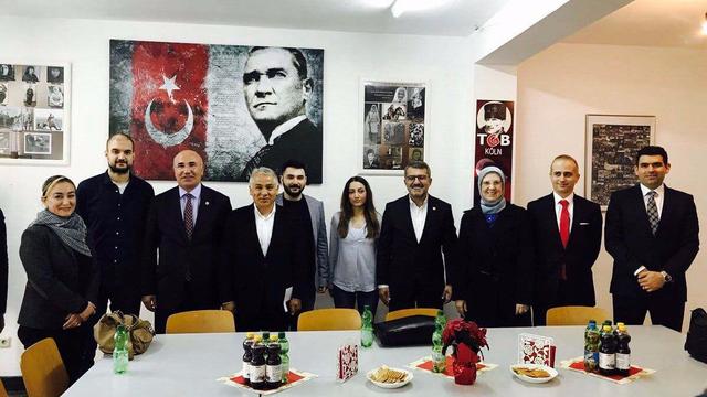TBMM İnsan Haklarını İnceleme Komisyonu'ndan TGB K&ouml;ln'e ziyaret