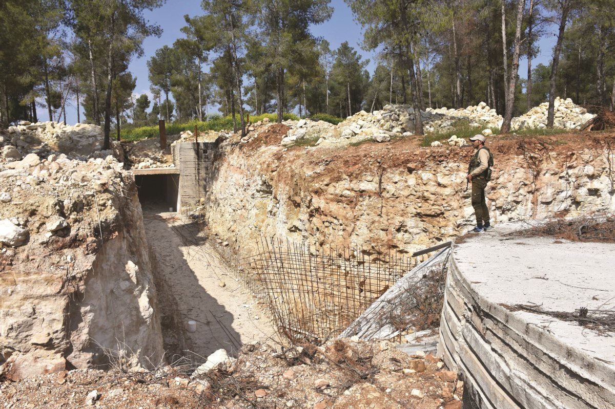 PKK'nın Afrin'de yeraltı karargahı ortaya çıkarıldı
