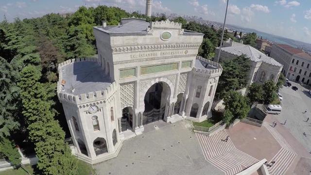 İstanbul Üniversitesi öğrencileri bölünmeye karşı harekete geçti