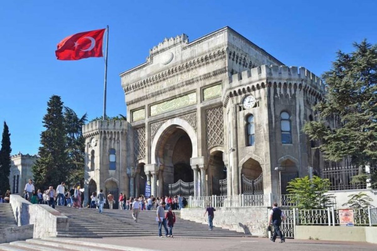 İstanbul Üniversitesi'nde rüşvetle not yükseltme skandalı