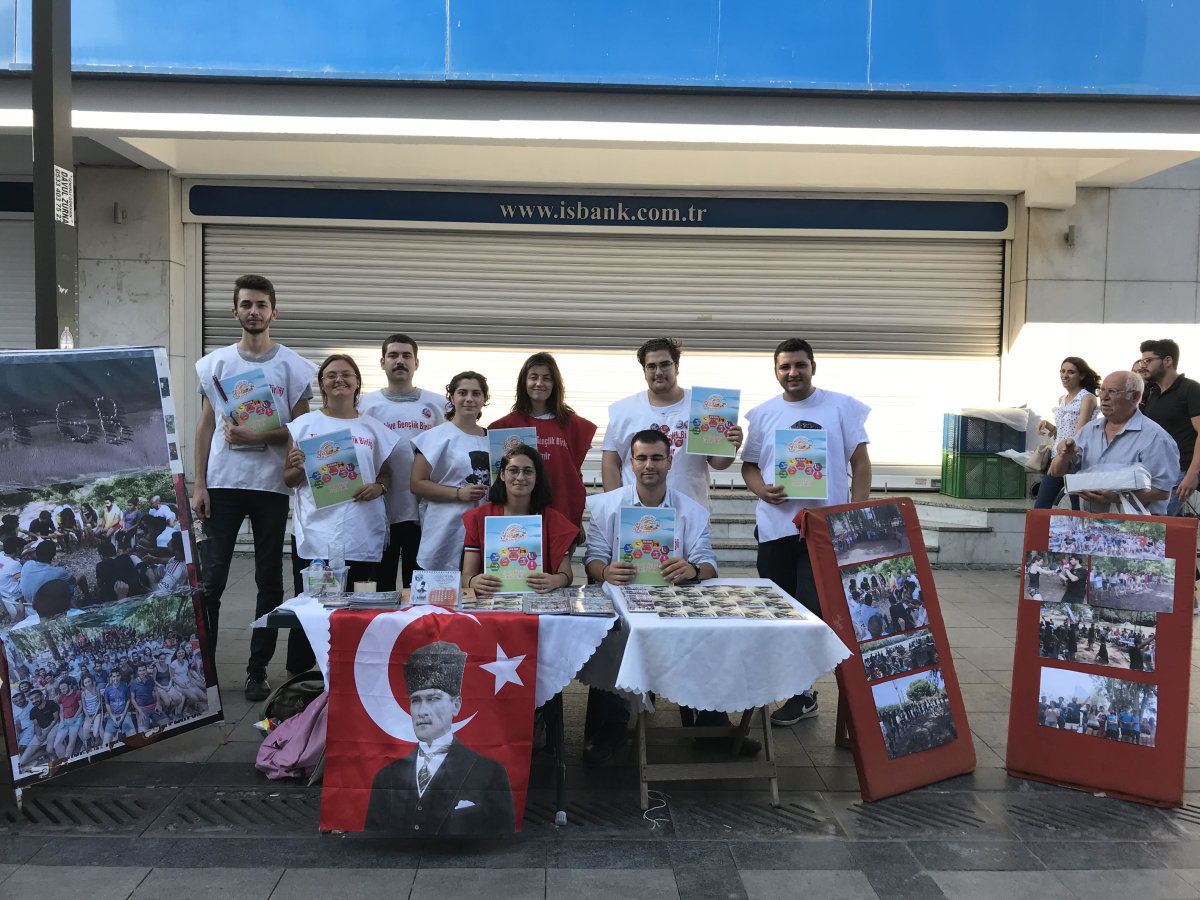 TGB İzmir Atatürkçü vatansever gençleri TGB kampına çağırıyor