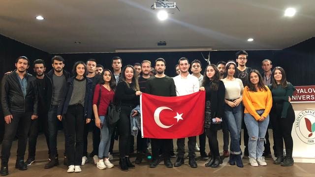 Yalova Üniversitesi'nin Atatürkçü Gençleri 29 Ekim'e Hazırlanıyor