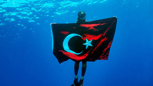 Şahika Encümen'den Dünya Rekoru!