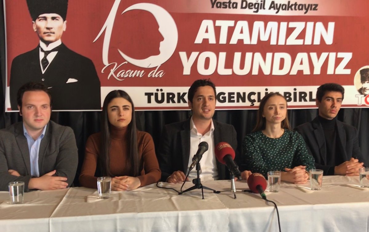 10 Kasım'da Yasta Değil Ayaktayız Atamızın Yolundayız!