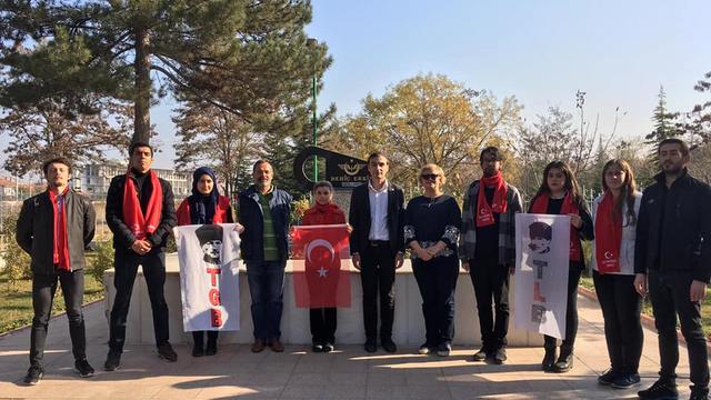 TGB Eskişehir Behiç Erkin'i Mezarı Başında Andı