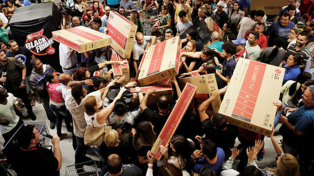 Bir Tüketim Çılgınlığının Anatomisi: #BlackFriday