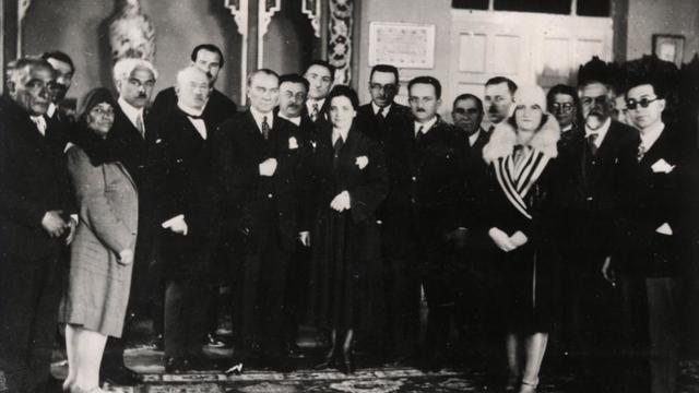 Genelkurmay Arşivinde Atatürk ve Türk Kadını