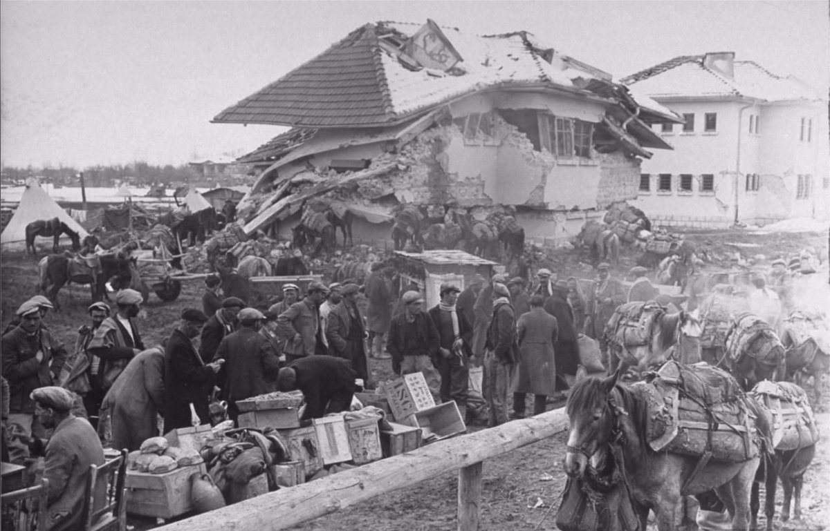 Büyük Erzincan Depreminin Toplumsal Hafızamızdaki İzleri