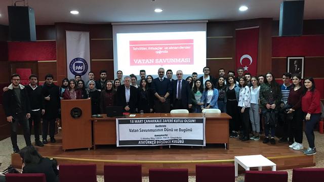 Çanakkale Ruhu Zaferin 104. Yılında Marmara Üniversitesi'nde Yeniden Canlandı
