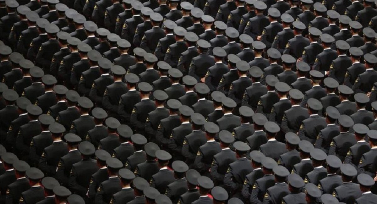 Türk Ordusunda Atatürkçü Subayların Önü Açılıyor