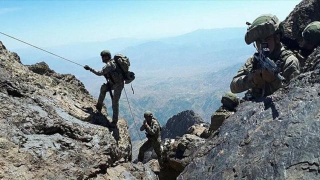 Türk Ordusu PKK'yı PENÇE'siyle Eziyor