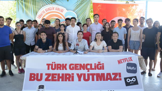 TGB’den Netflix Açıklaması: Türk Gençliği Bu Zehri Yutmaz