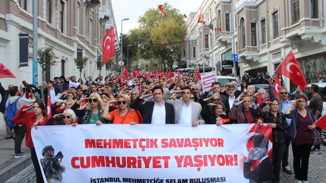 29 Ekim'de Türkiye Mehmetçiğe Selam Gönderdi