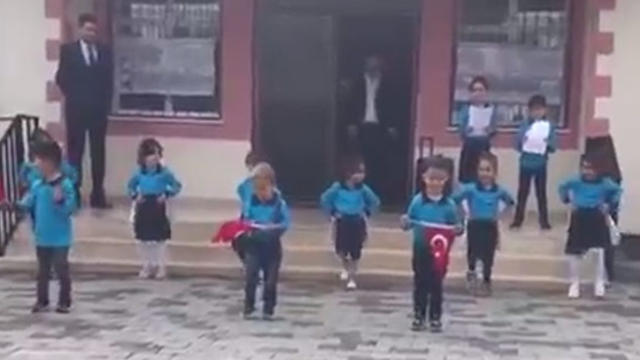 Seçil Öğretmen Türkiye'dir!