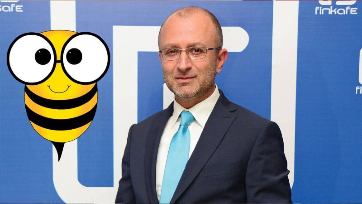 YazBee Kurucusu Arif Ünver