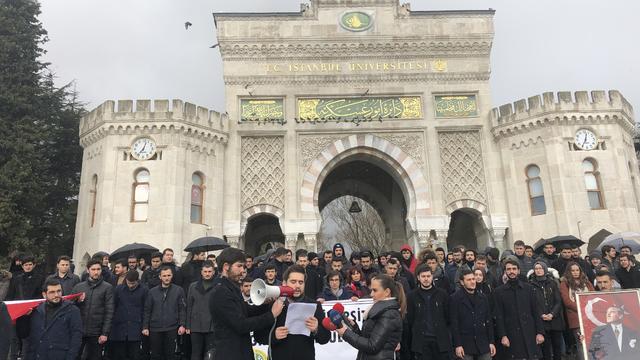İstanbul Üniversitesi Öğrencileri: İndirimli Yemek Hakkımızı Geri İstiyoruz
