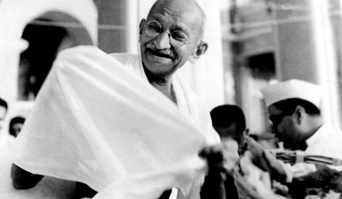 mazlumlarin sabirli onderi mahatma gandhi