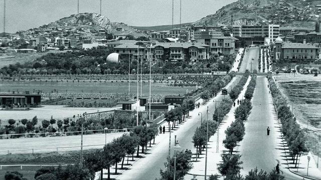 Çölden Bir Hayat Yaratmak