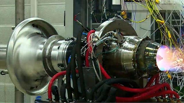 Türkiye'nin Orta Menzilli İlk Yerli Füze Motoru Test Edildi