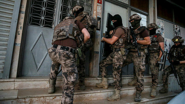 Cumhuriyet Tarihinin En Büyük Uyuşturucu Operasyonu Başladı