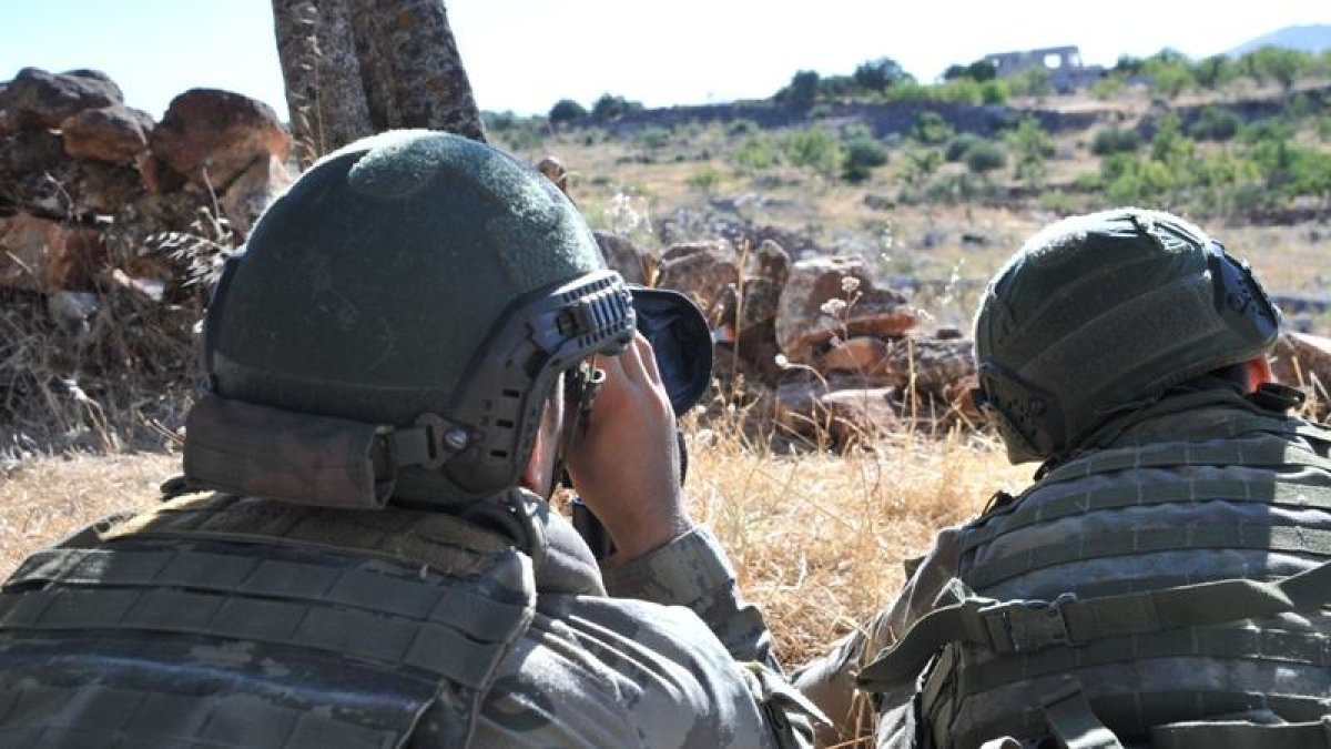 MSB: 20 PKK/YPG'li Terörist Hain Planlarını Gerçekleştiremeden Yakalandı