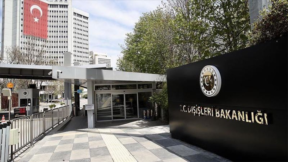 Dışişleri'nden Macron'a sert tepki: Haddine değildir