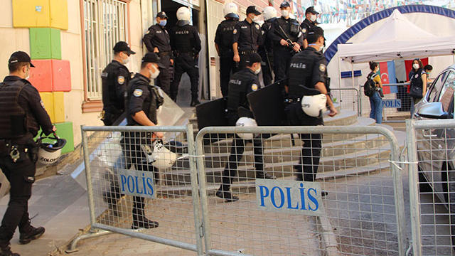 HDP Binasından PKK’nın Kaçırdığı Çocukların Bilgileri Olan Ajanda Çıktı