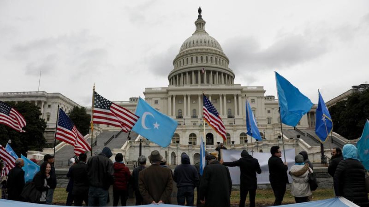 Sözde 'Uygur' Ayrılıkçılarına Amerikan Parası Belgelendi