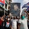 On binlerce Kübalı ABD’ye meydan okudu