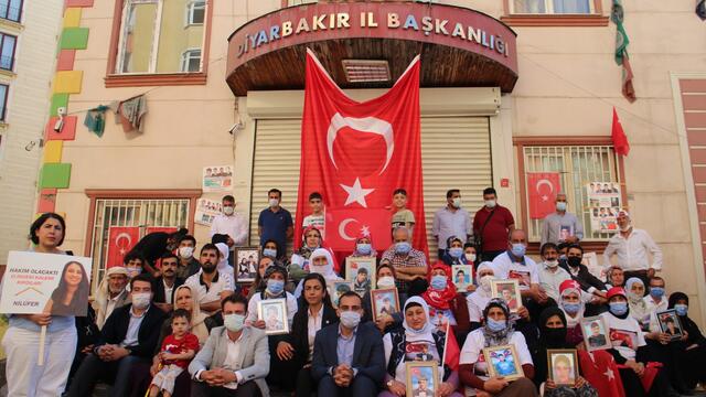 VATAN VE EVLAT NÖBETİNİN 3.YILINDA DİYARBAKIR AİLELERİNE ZİYARET