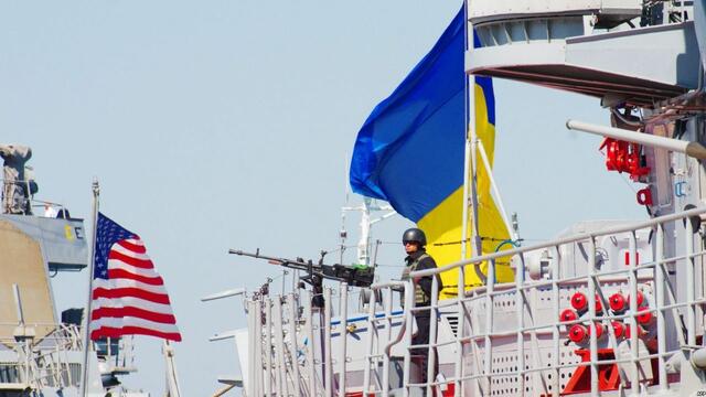Ukrayna, ABD ve İngiltere Tarafından İşgal Ediliyor