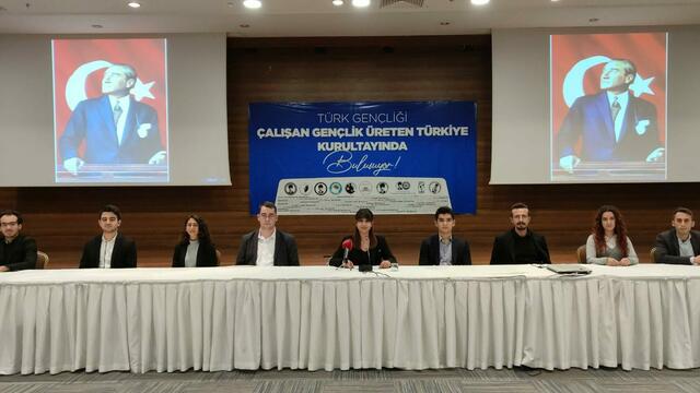 Türk Gençliği 25 Aralık'ta Çalışan Gençlik Üreten Türkiye Kurultayında Buluşuyor