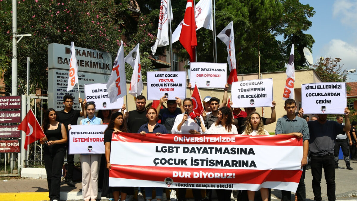 Türk gençliği çocuk istismarcılarından hesap sordu: Geleceğimizi karartamazsınız