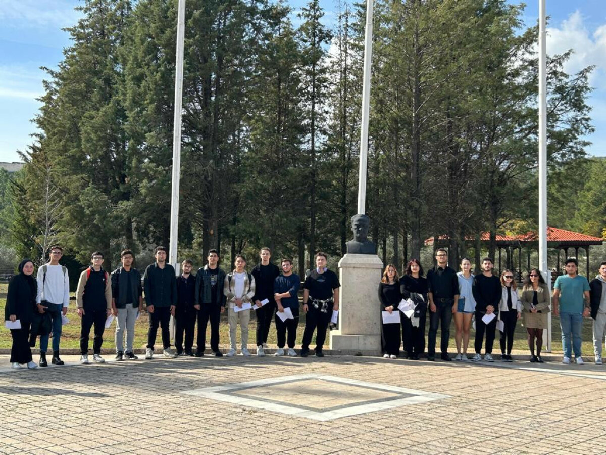 Muğla Sıtkı Koçman Üniversitesi Düşünce Ve Kitap Topluluğu