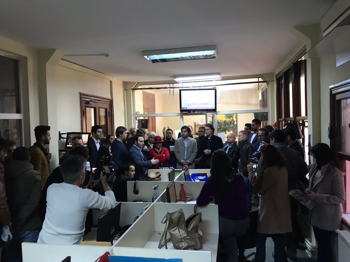 Ulusal Kanal ziyaretinde Genel Yayın Yönetmeni Çağdaş Cengiz ile birlikte