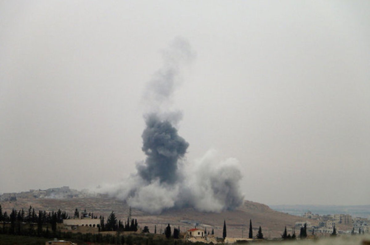 Fotoğrafta Akil Dağı’ndaki hastenede yaşanan çatışmanın şiddeti olanca gerçekliği ile gözüküyor.
