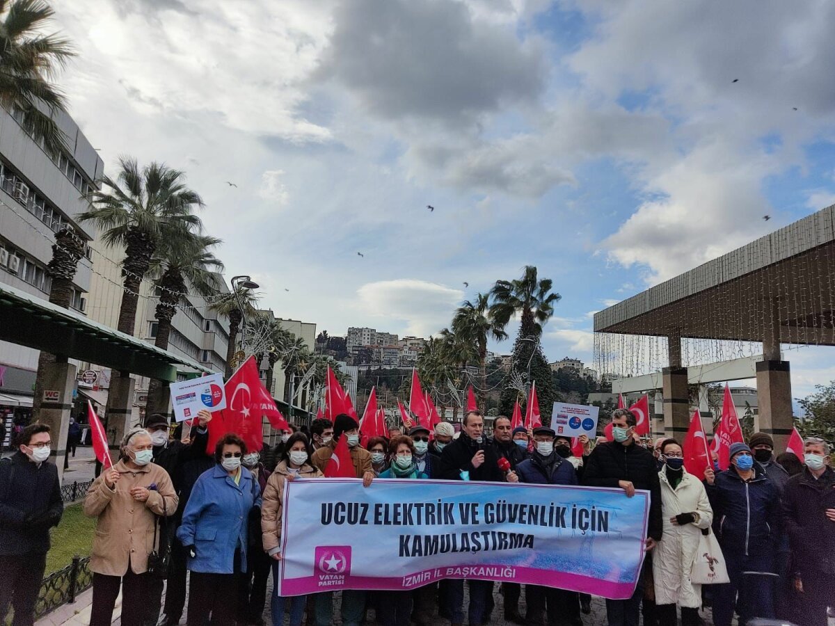 📍İzmir - Kemeraltı Girişi